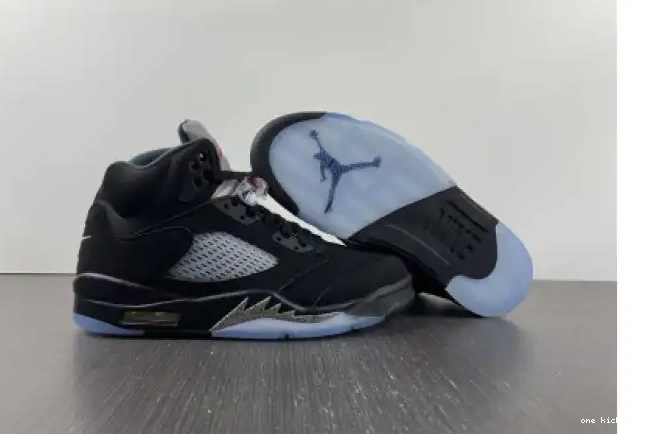 Rep 845035-003 JORDAN BLACK METALLIC (2016) AIR 5 0407